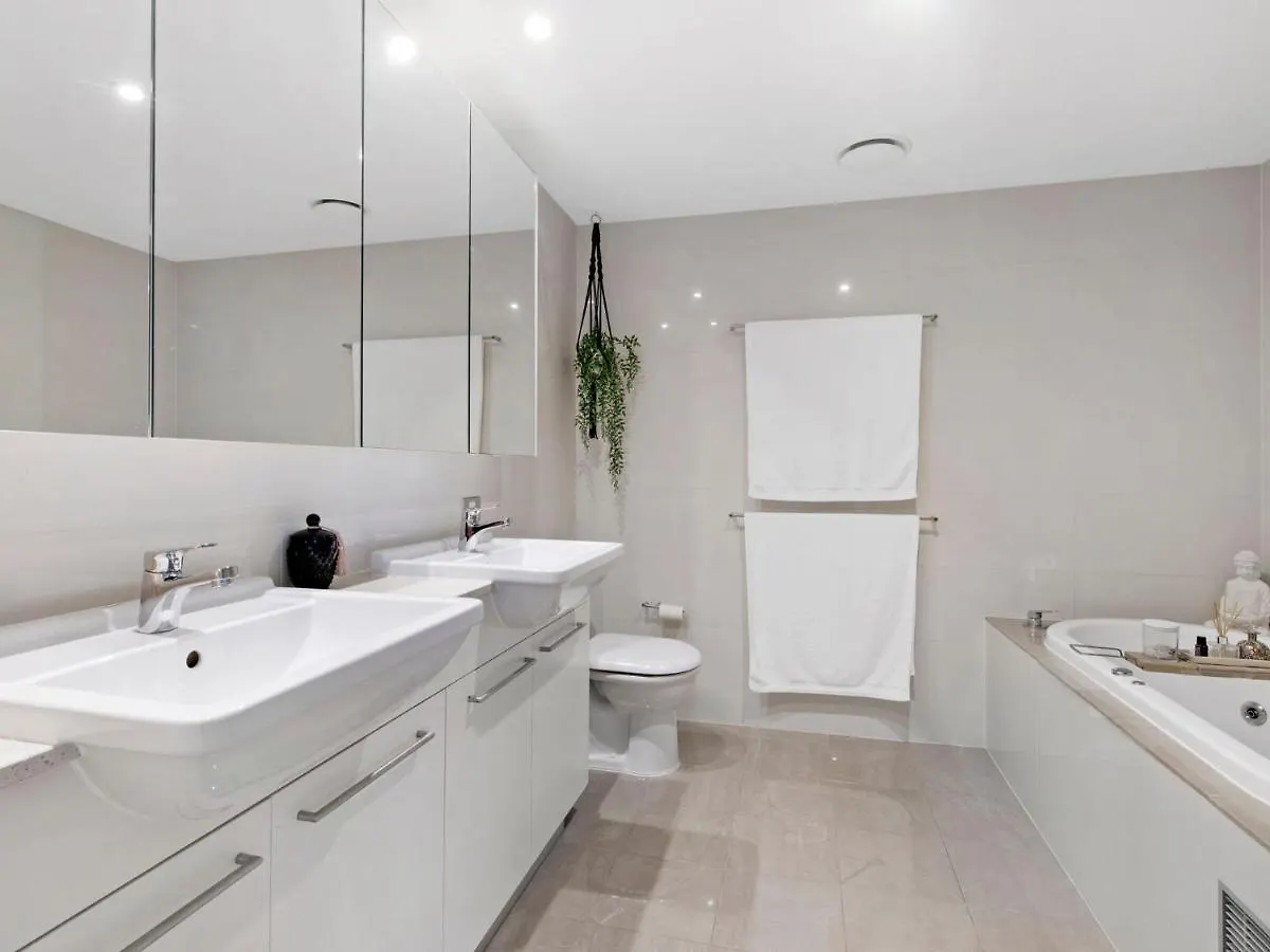 Ultimate Sky In Broadbeach - Coasthm Apartment *
