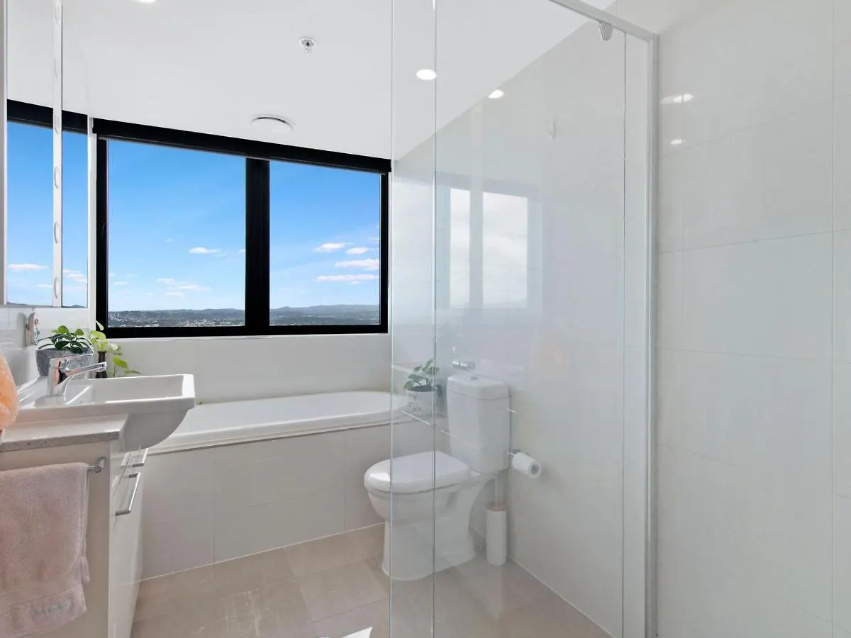 Ultimate Sky In Broadbeach - Coasthm Apartment