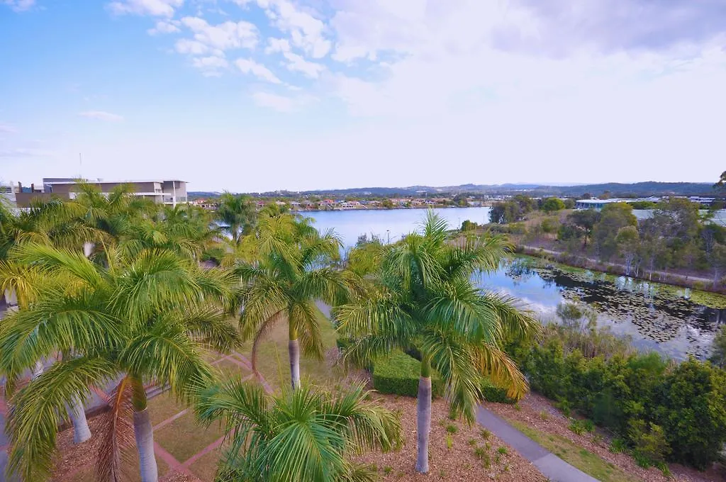 Chancellor Lakeside 4* Gold Coast