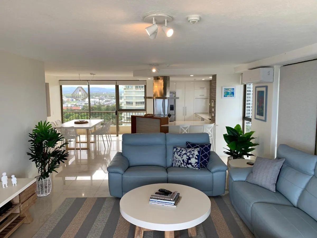 Norfolk Luxury Beachfront 4*