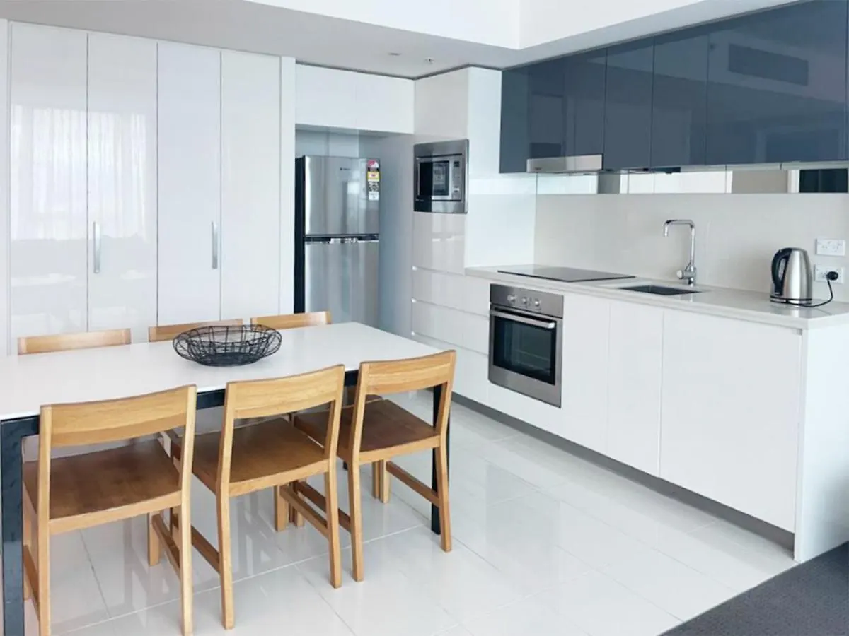 Apartment H'residences - 2 Bedroom 1 Bathroom Hinterland View - Q *