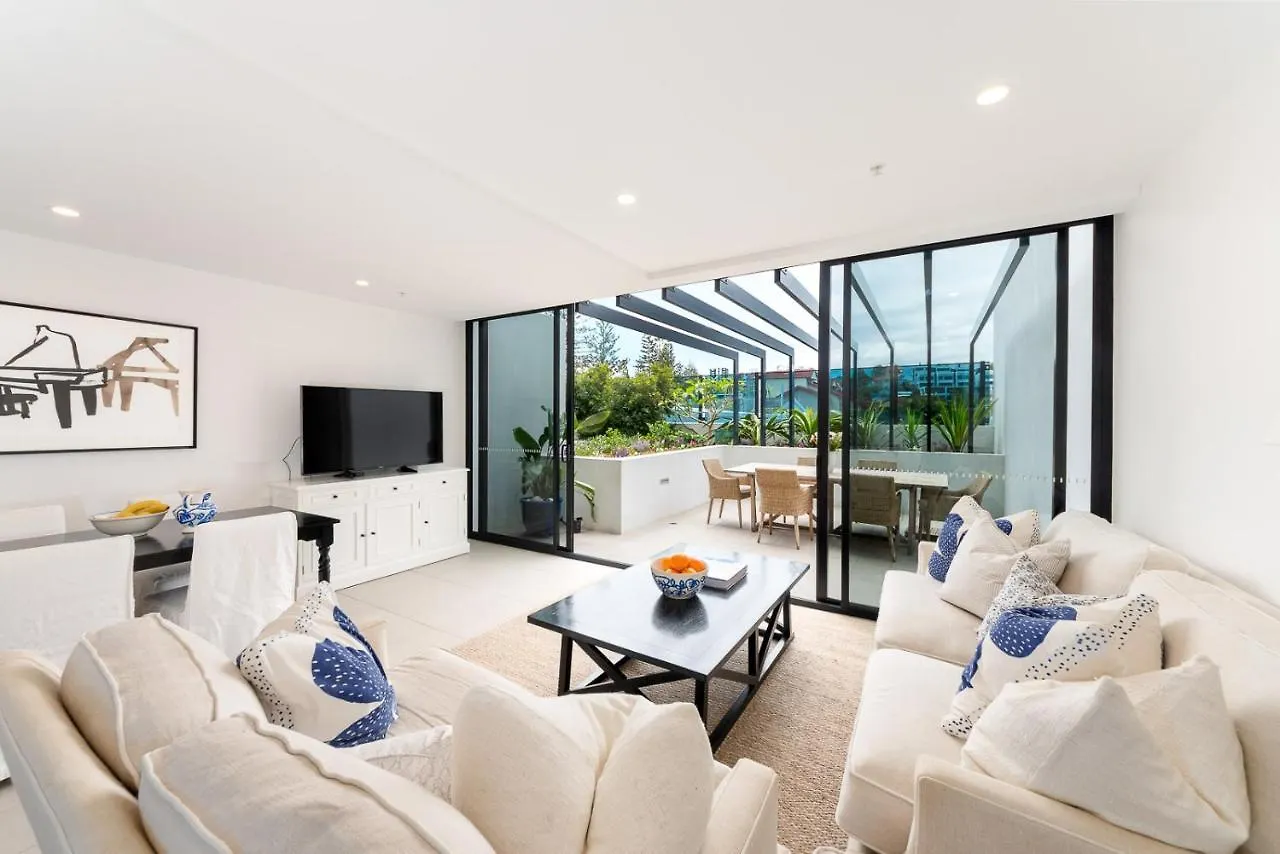 Resort Iconic Kirra Gold Coast