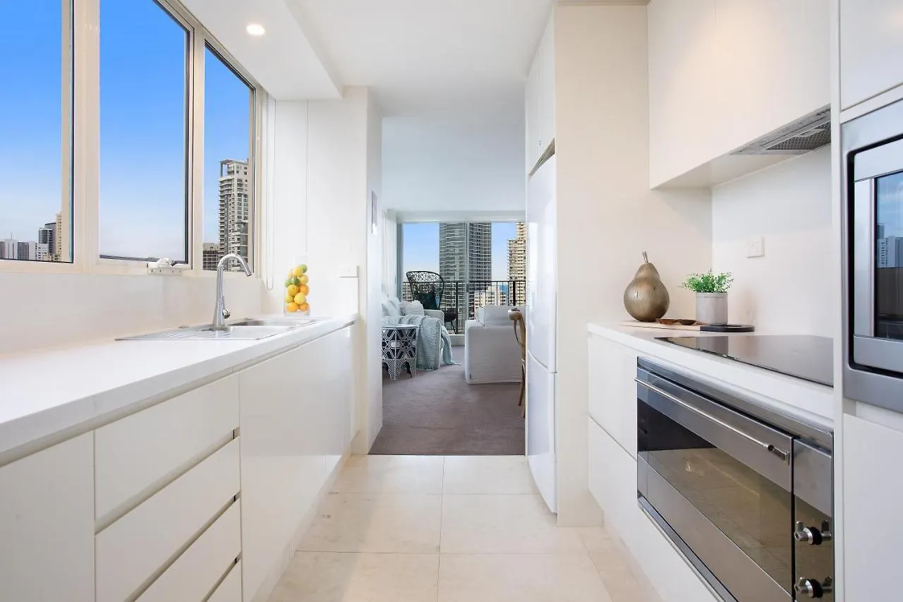 Relax With & River Views In 3br W/ Pool Gold Coast