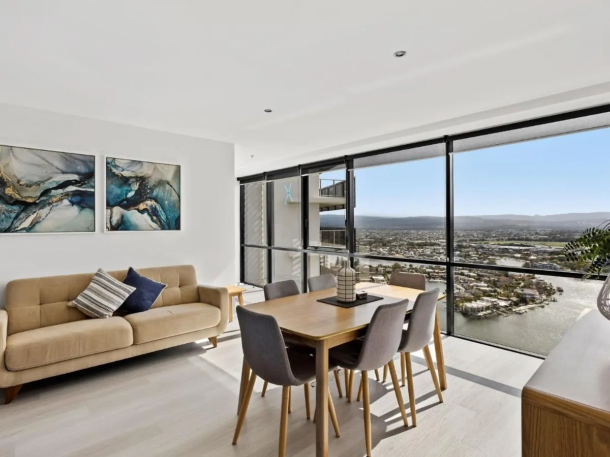 Circle On Cavill 37th Floor Ocean Views Gold Coast