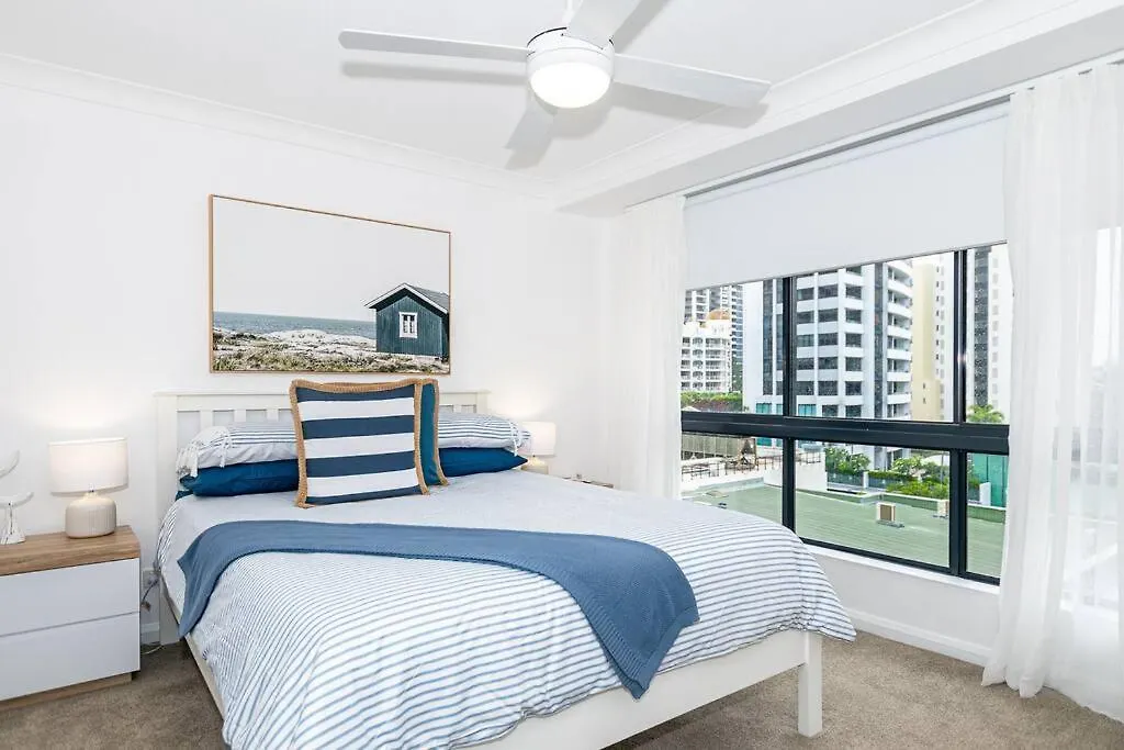 Broadbeach Victoria Square Apartment *