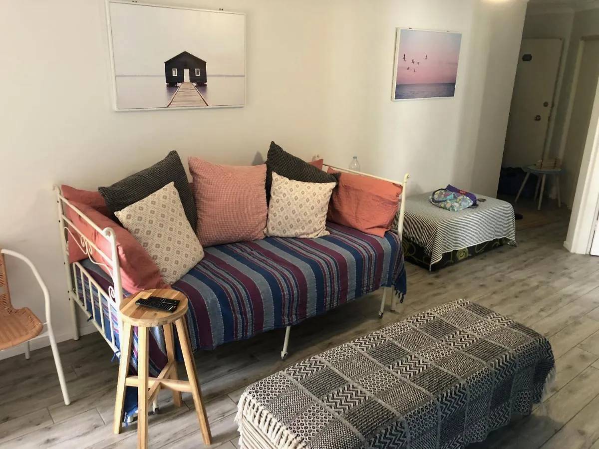 Apartment Surfers Paradise Self Contained 1 Bed Unit