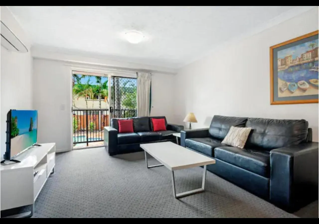 Apartment Surfers Paradise With Pool