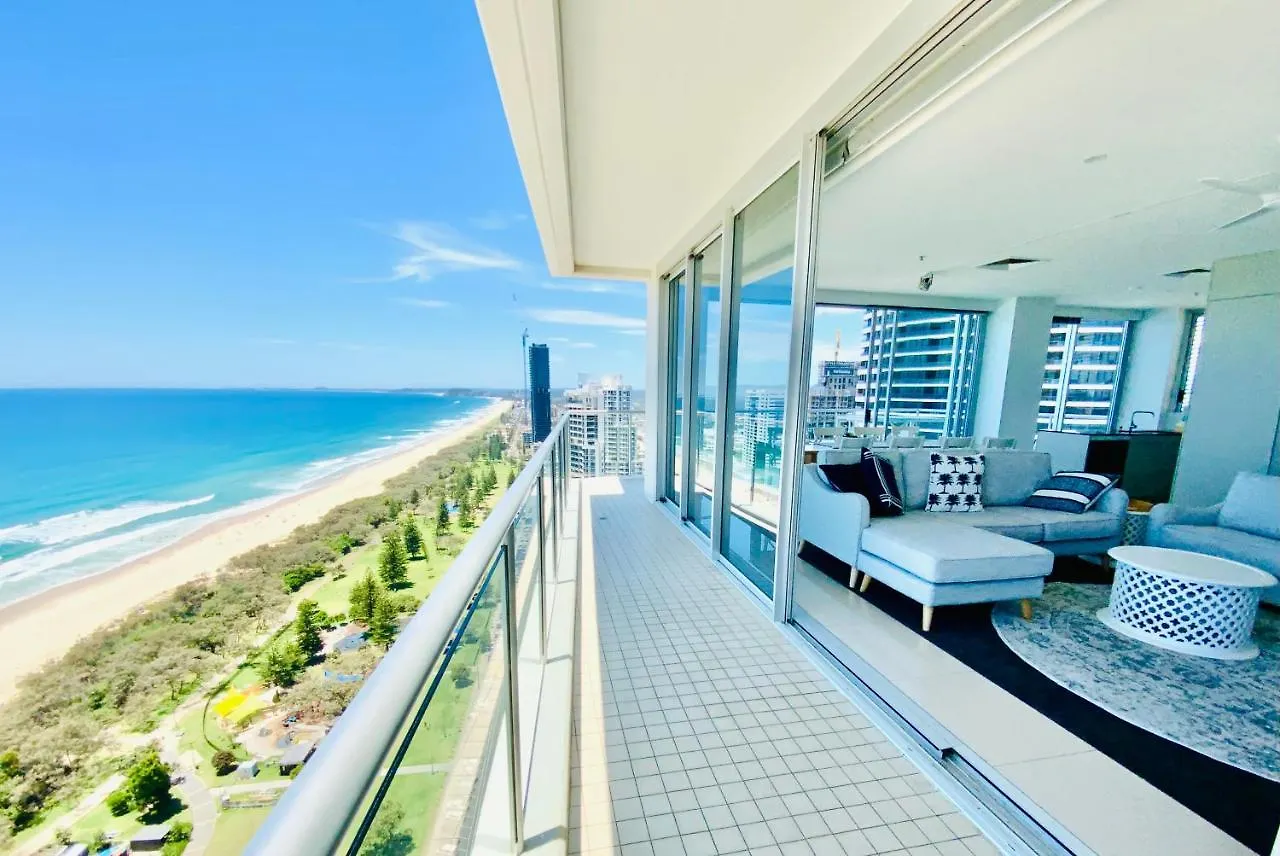 Air On Broadbeach Beachfront 2level Stunning With 180 Degree Views Apartmán Gold Coast