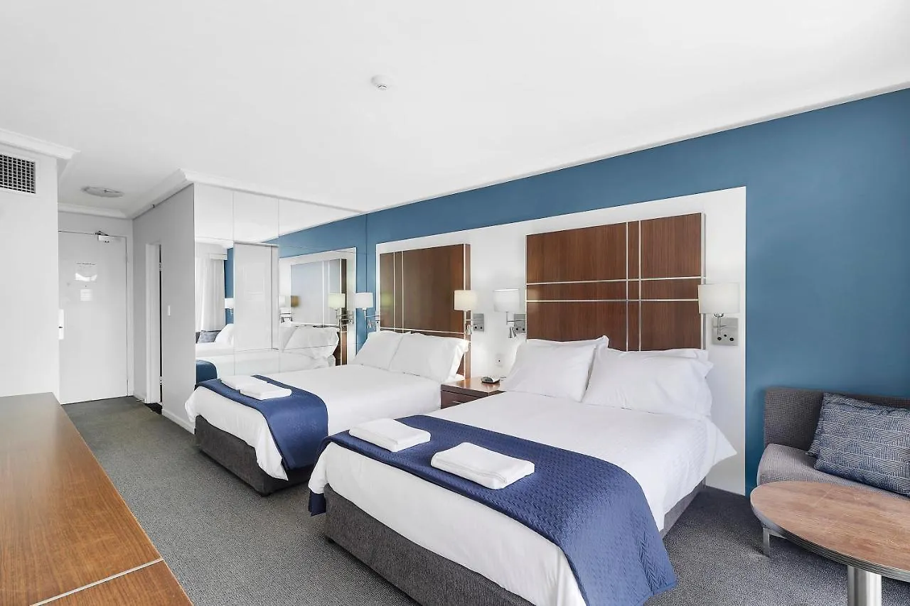 Bed & Breakfast Offline - Stunning 1br Minutes From The Sand - Fast Wifi & Spa Gold Coast