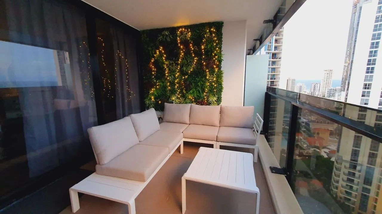 Oceanview Oasis 2br - 5mins To - Family Gold Coast