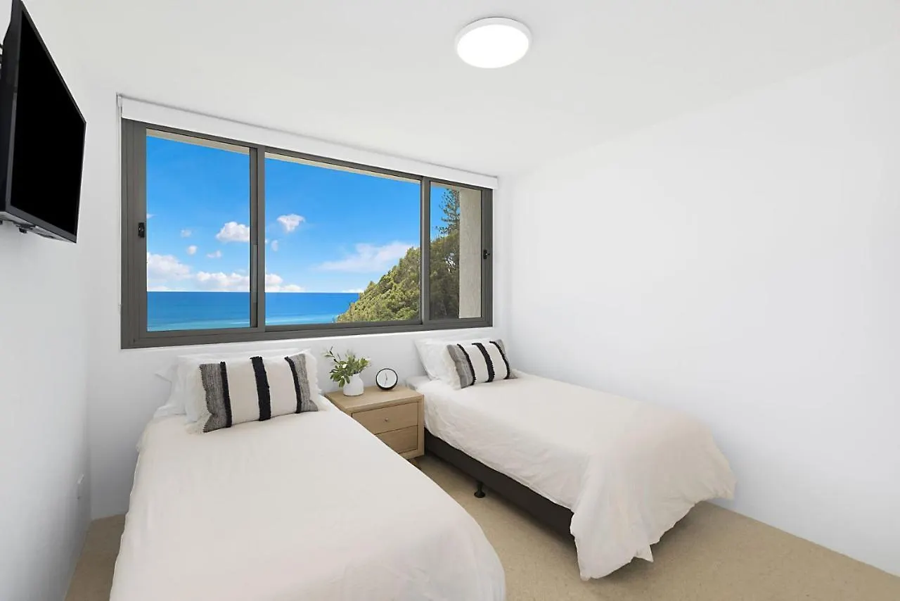Kirra Gardens Unit 27 *