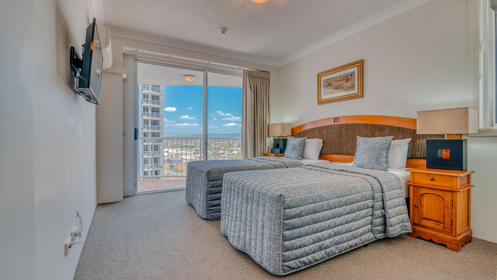 Bel Air On Broadbeach - Official