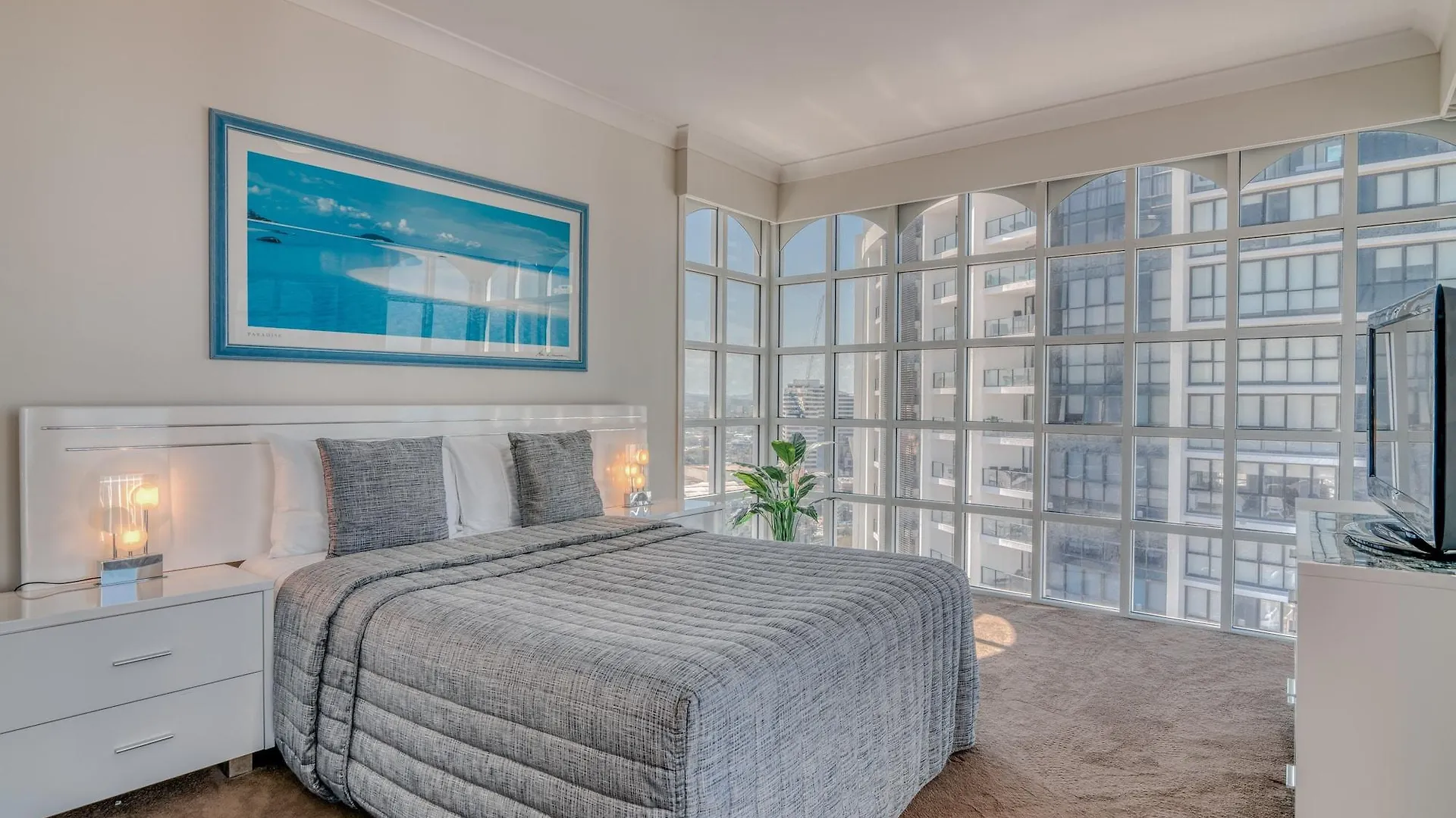 Bel Air On Broadbeach - Official Aparthotel 4*