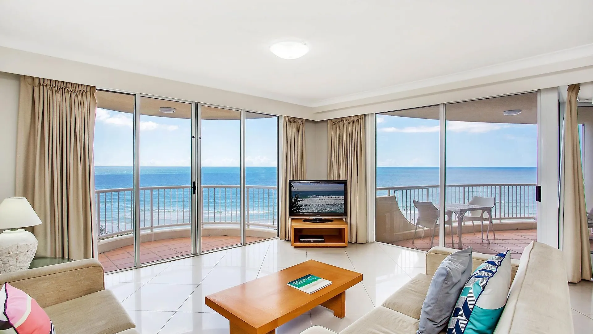 Apartahotel Breakfree Moroccan