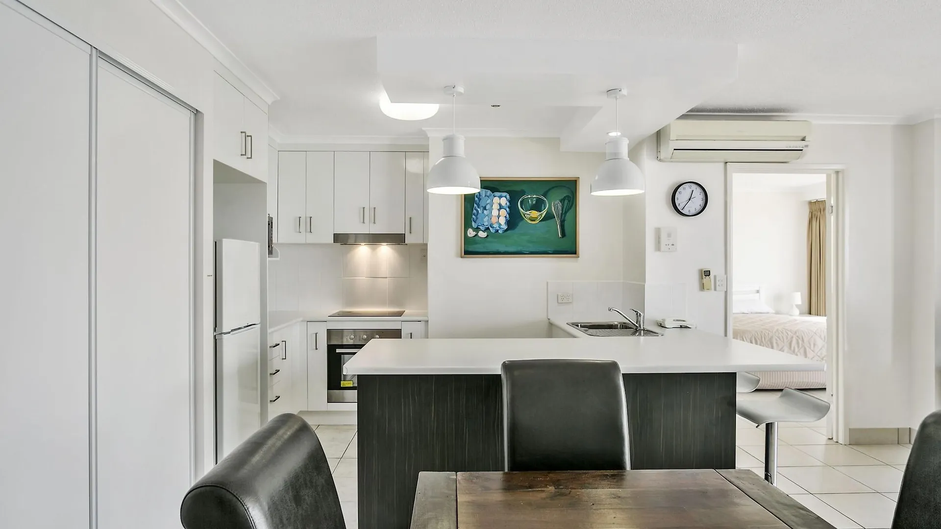 Surfers Beachside 4* Gold Coast