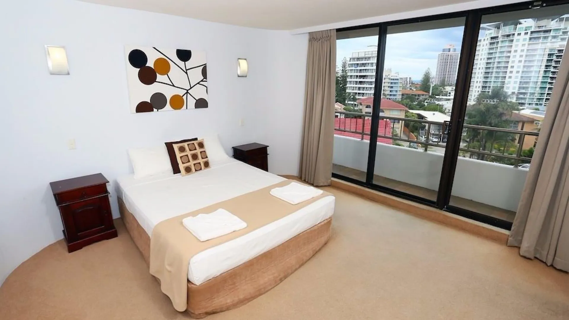 Aparthotel The Regent 4*