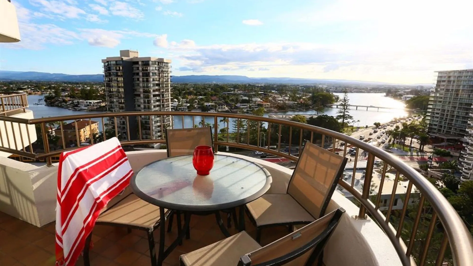 The Regent 4* Gold Coast