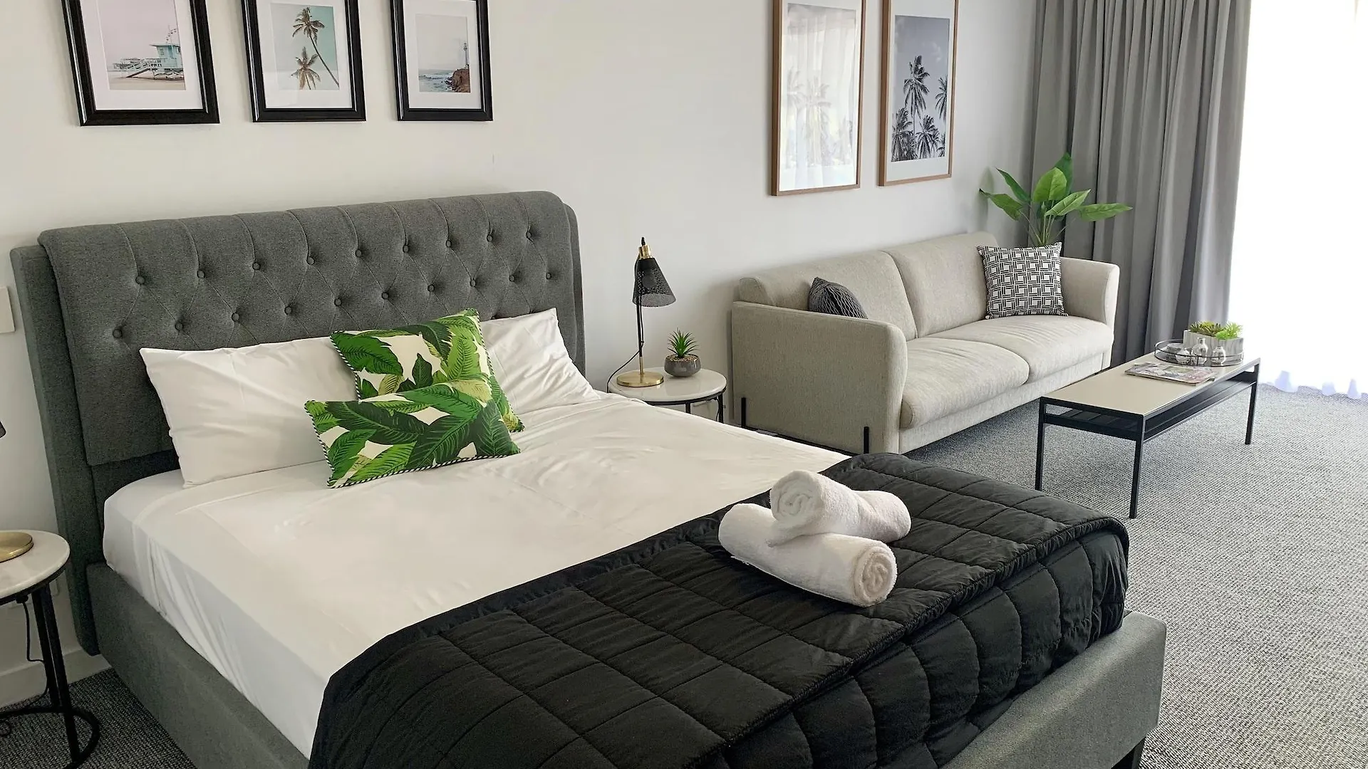 Outrigger Burleigh Hotel Gold Coast