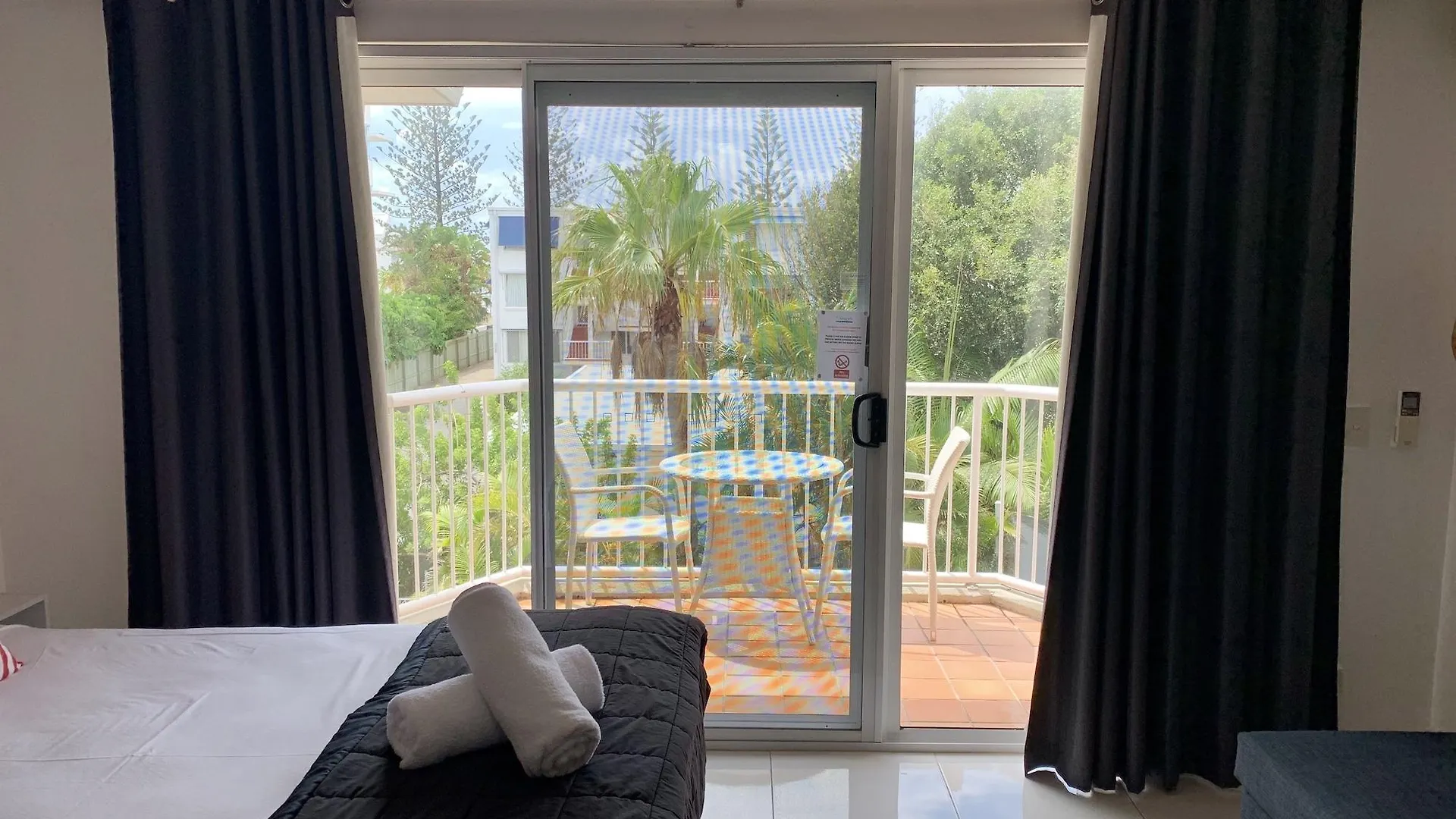 Outrigger Burleigh Hotel