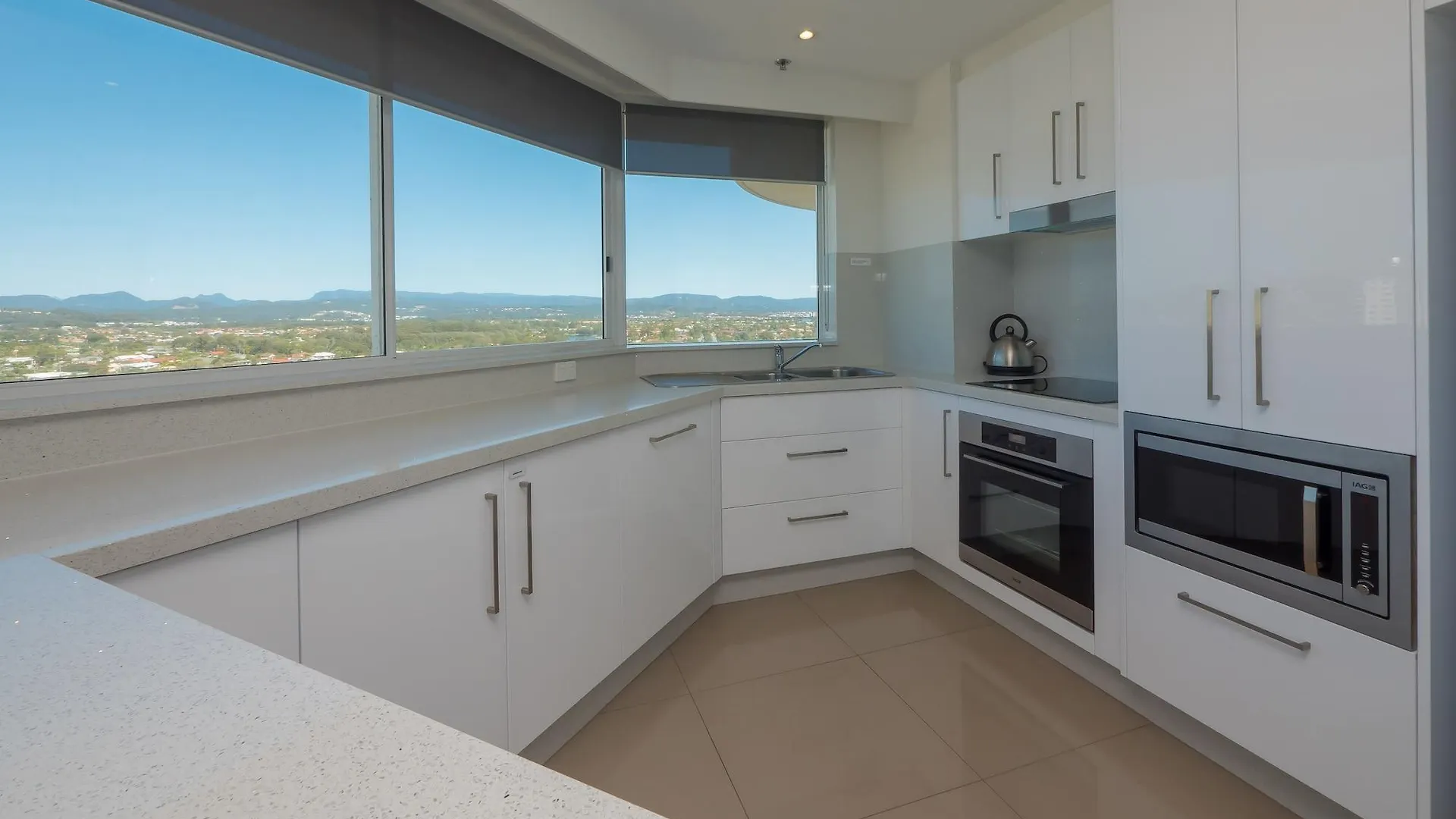 Burleigh Surf Aparthotel Gold Coast