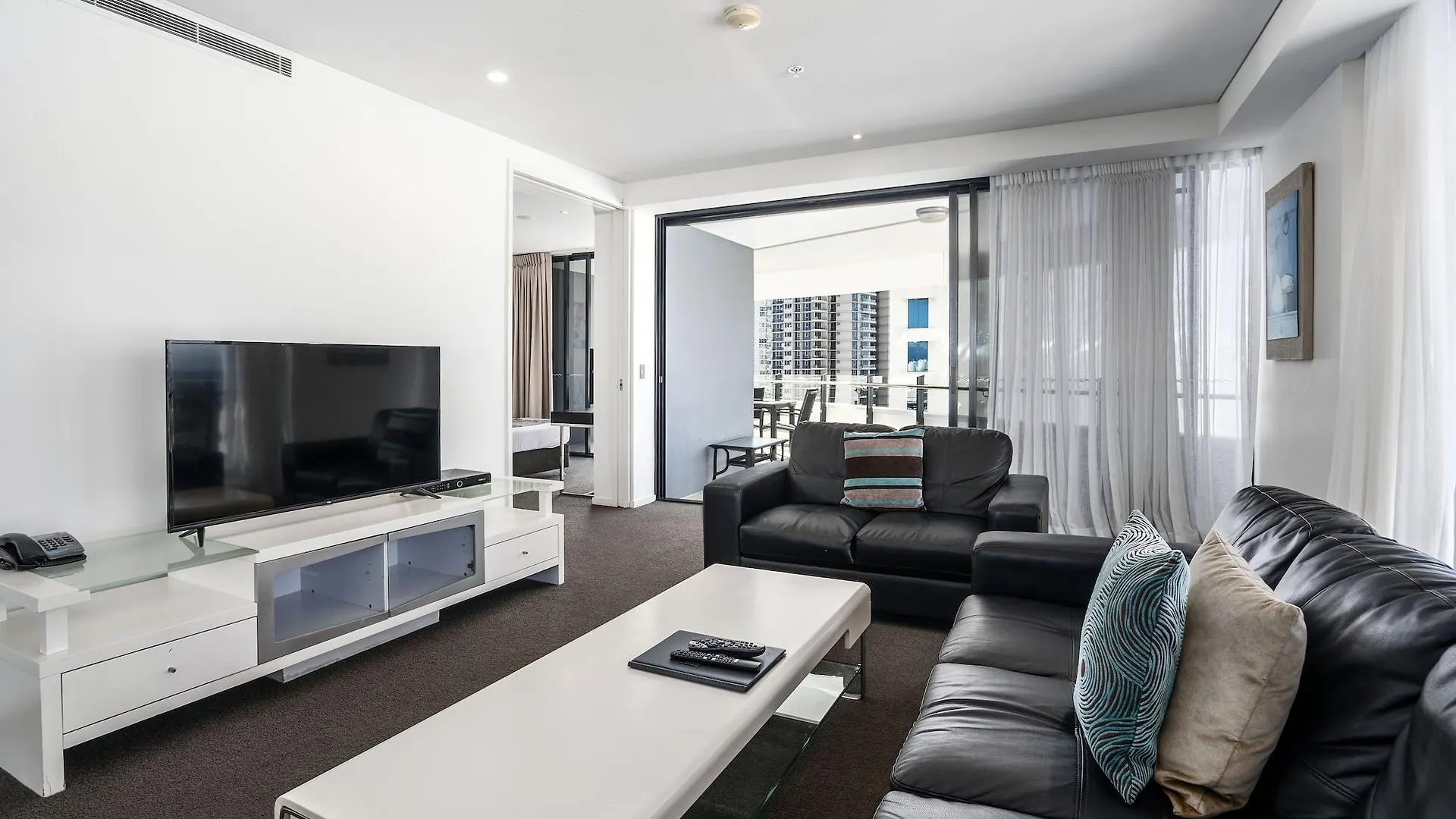 The Wave 4* Gold Coast