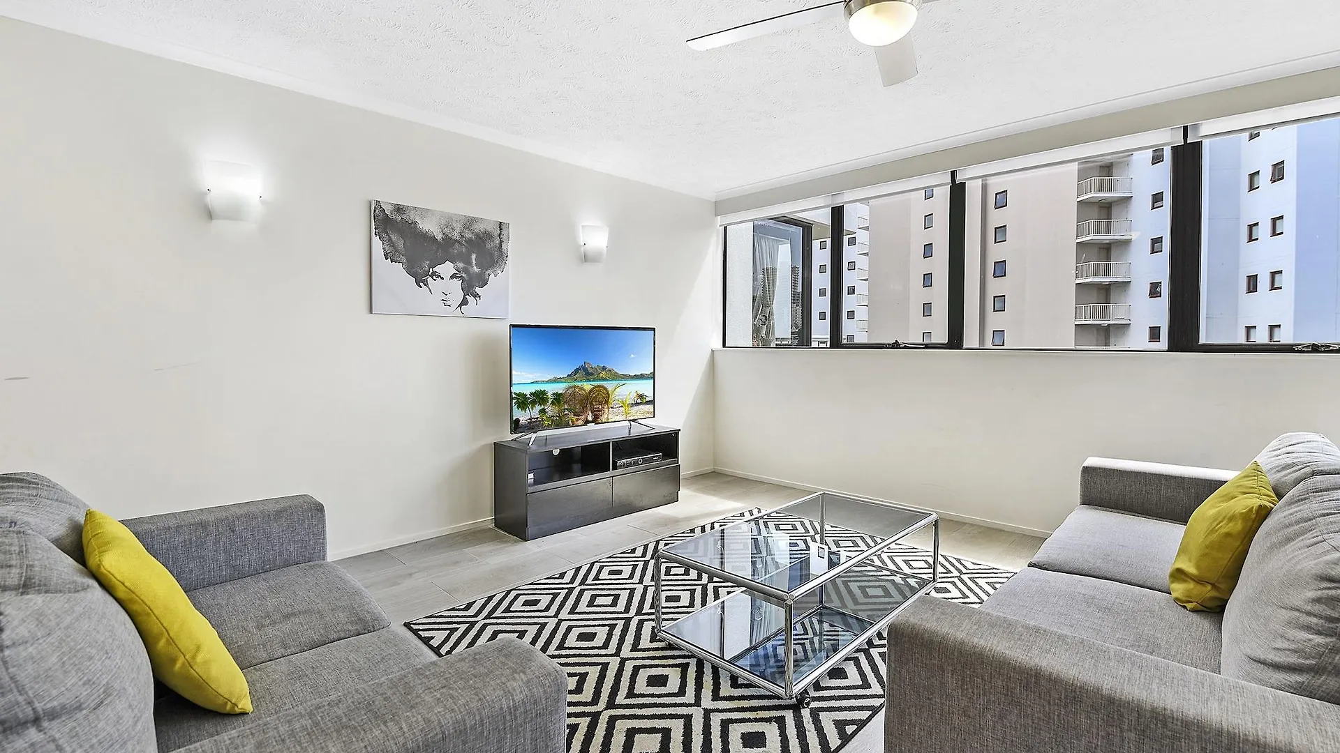 Broadbeach Travel Hotel apartamentowy