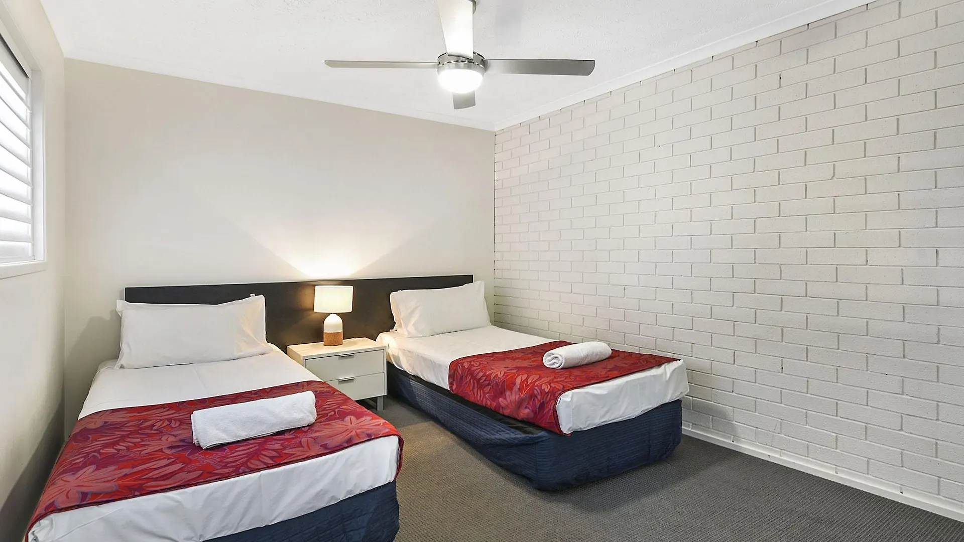 Broadbeach Travel Hotel apartamentowy 3*