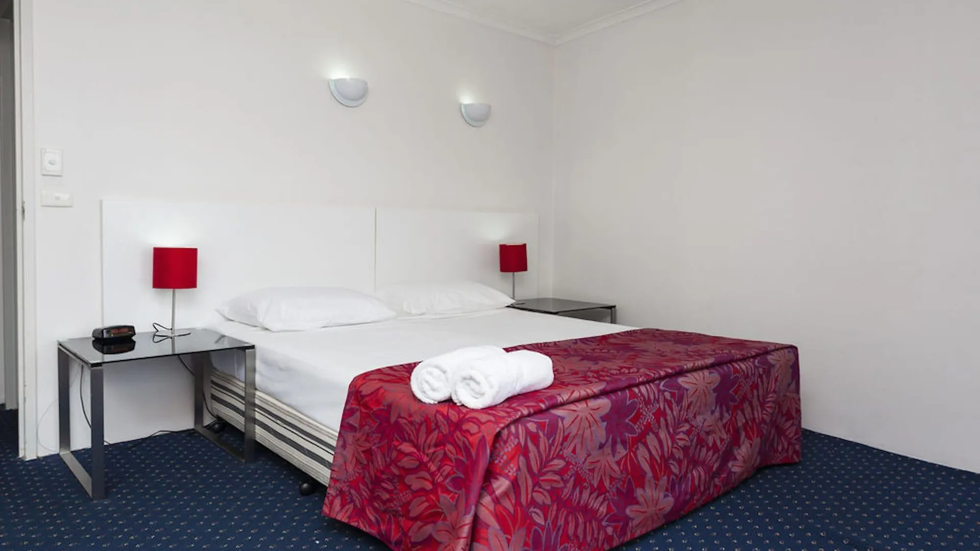 Broadbeach Travel 3* Gold Coast