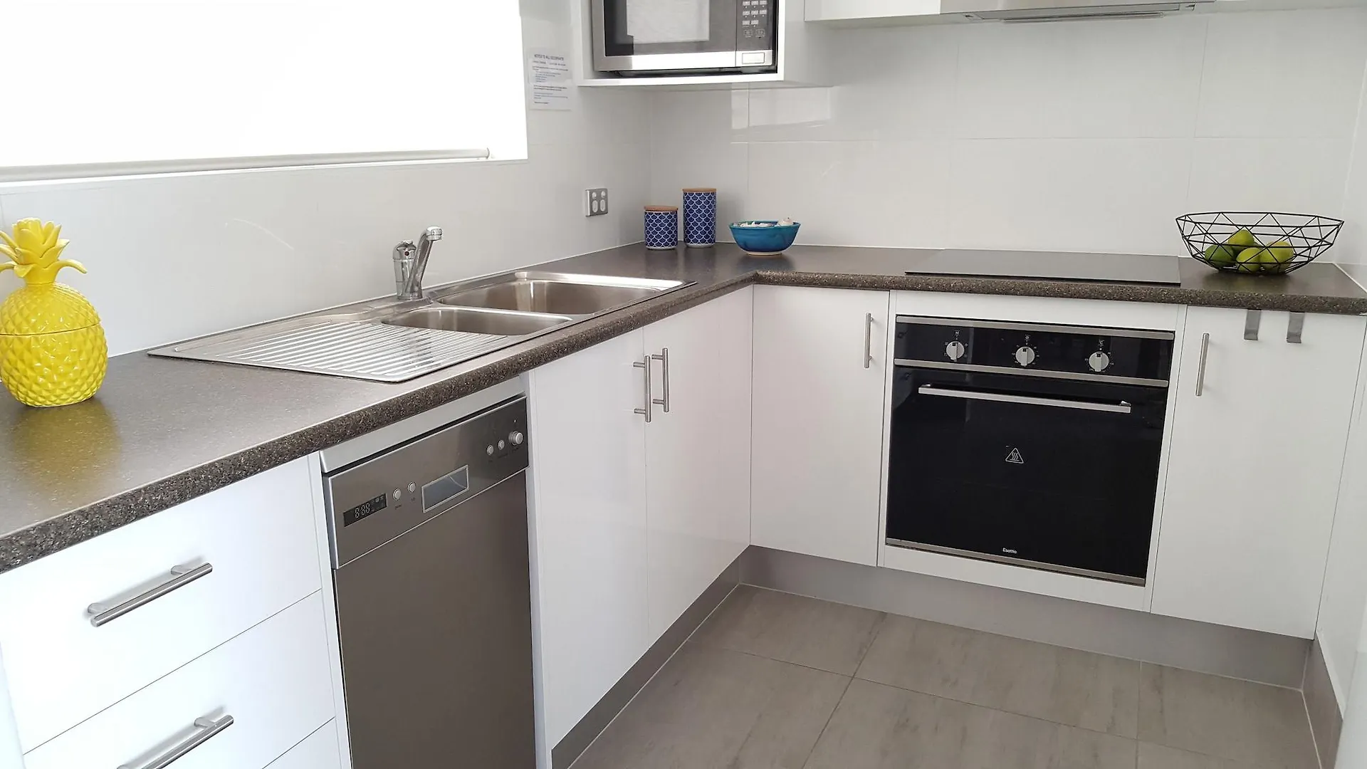 Wyuna Beachfront 3*