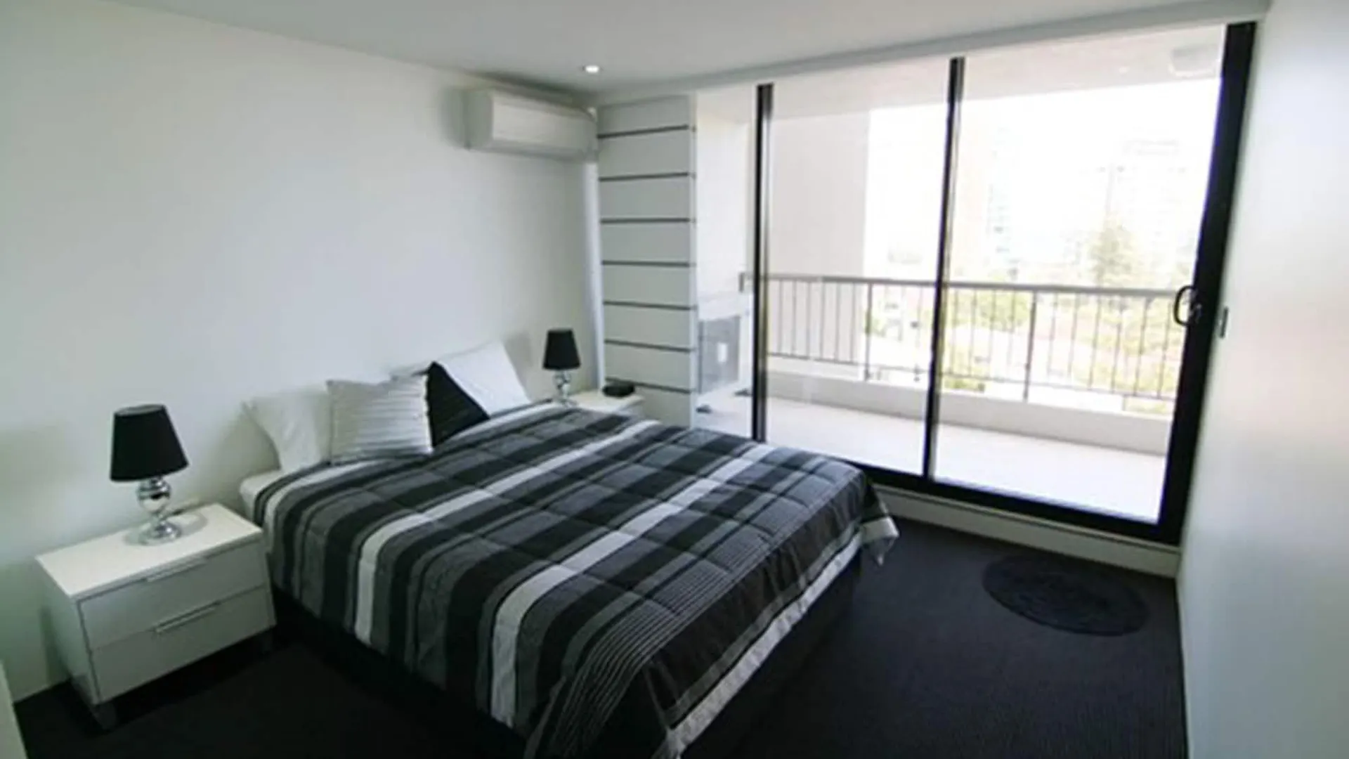 Genesis Apartments By Gold Coast Premium Apartment