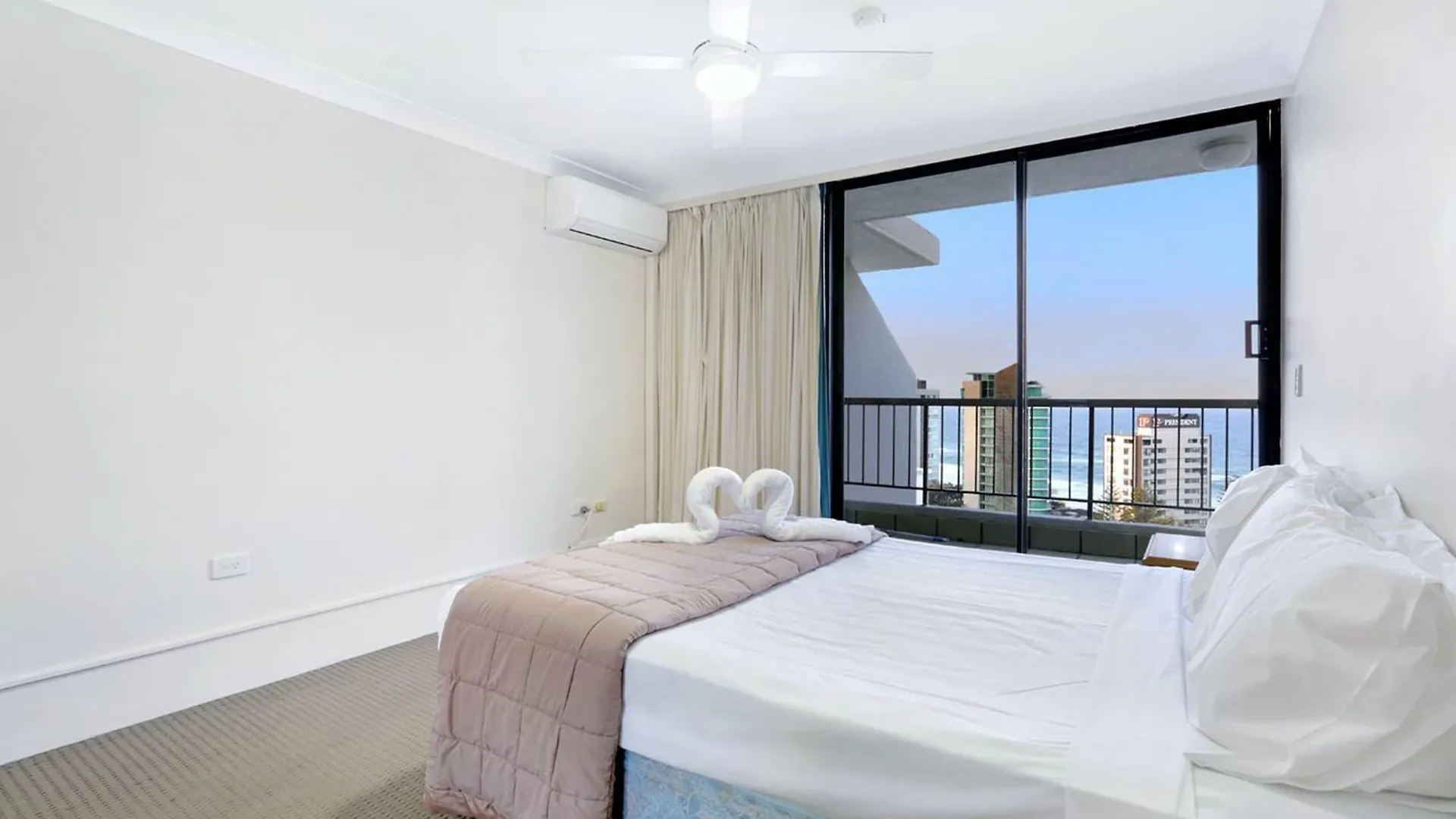 Genesis Apartments By Gold Coast Premium *