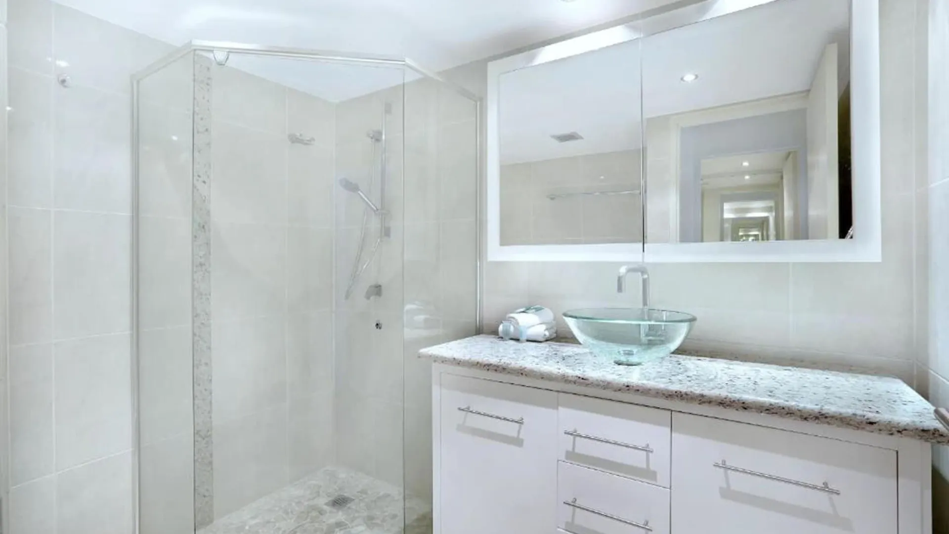 Genesis Apartments By Gold Coast Premium Apartment *