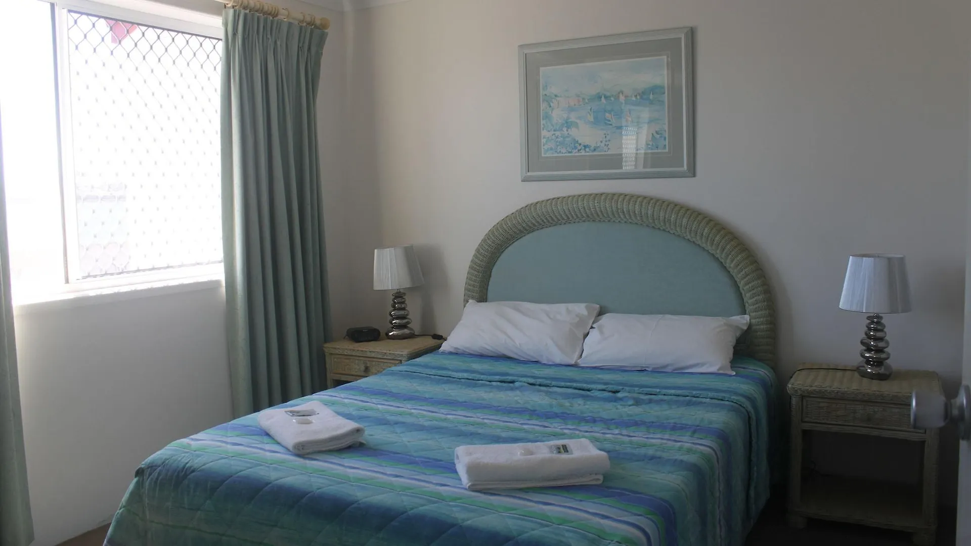 Burleigh Point 3*