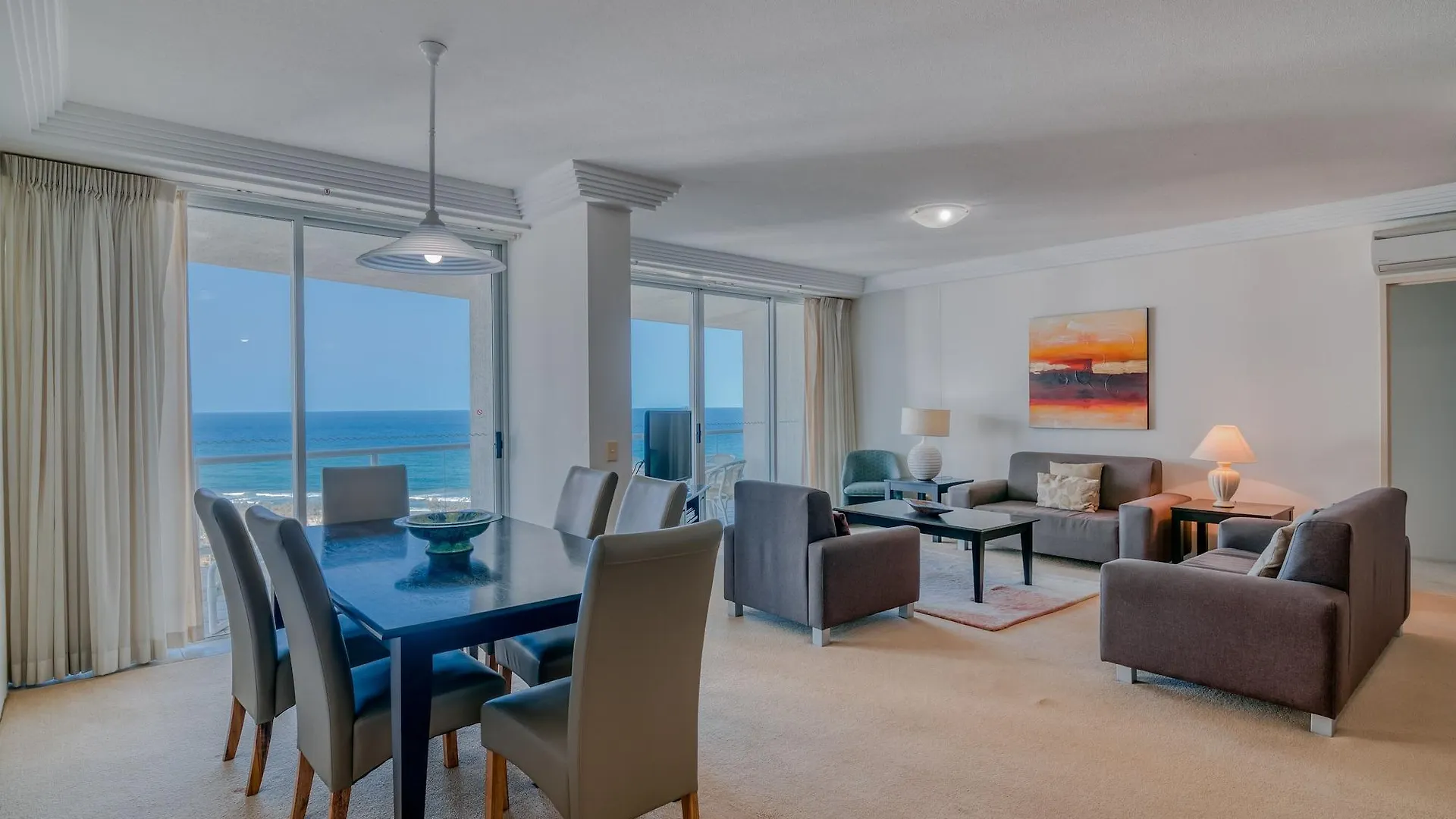 Carmel By The Sea 4* Gold Coast