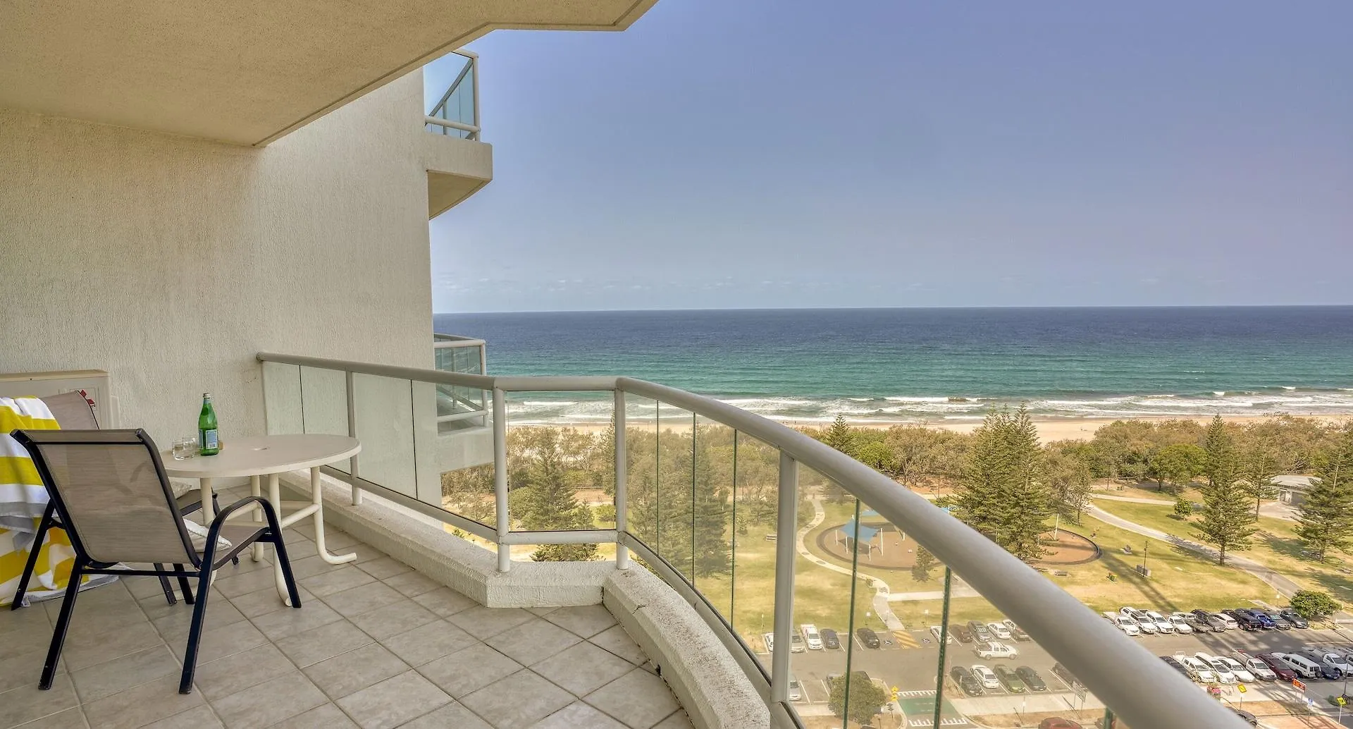 Carmel By The Sea Apart-hotel Gold Coast