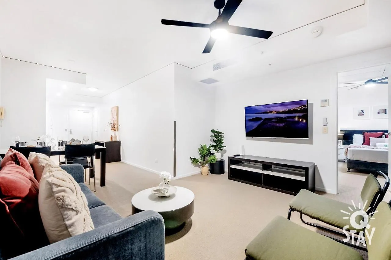 Apartment Sierra Grand Broadbeach 1 Bedroom - Qstay Gold Coast