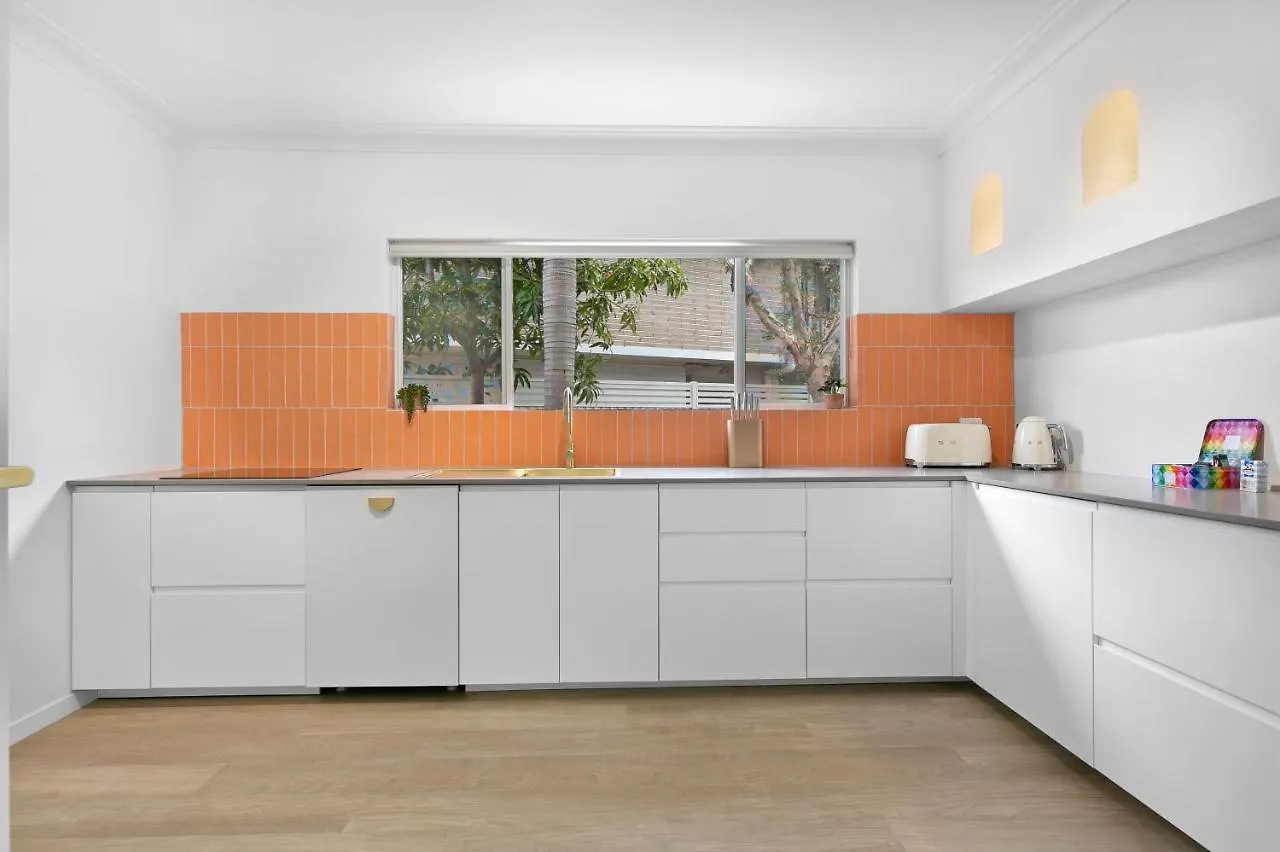Spacious 4-bed With Mediterranean Touches Χρυσή Ακτή