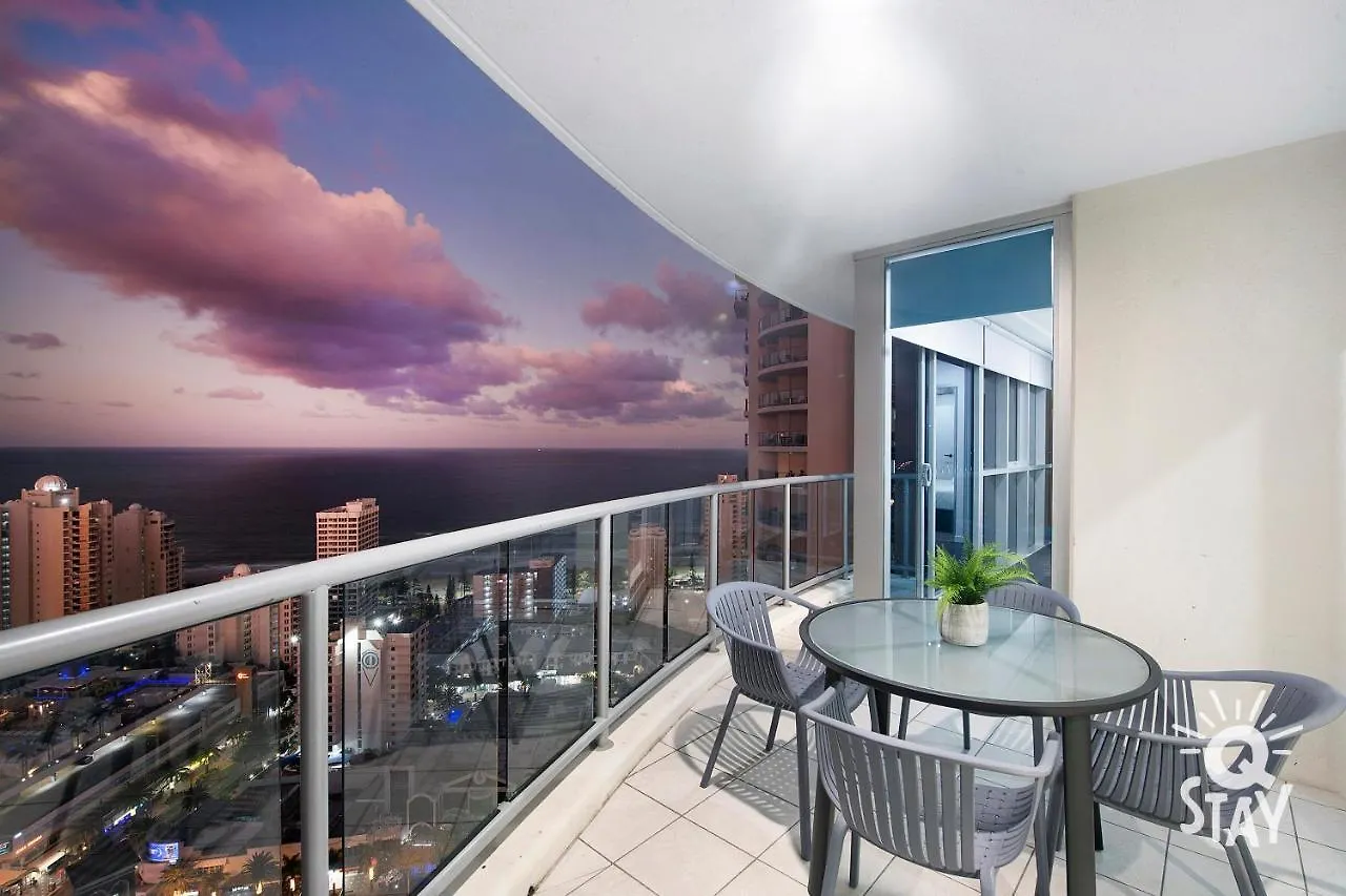 Luxurious 3 Bed Executive Sub Penthouse With Ocean View At Chevron Renaissance - Q