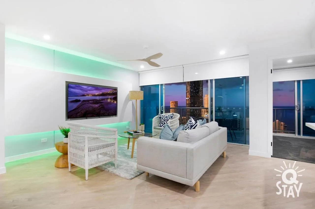 Luxurious 3 Bed Executive Sub Penthouse With Ocean View At Chevron Renaissance - Q Apartment *