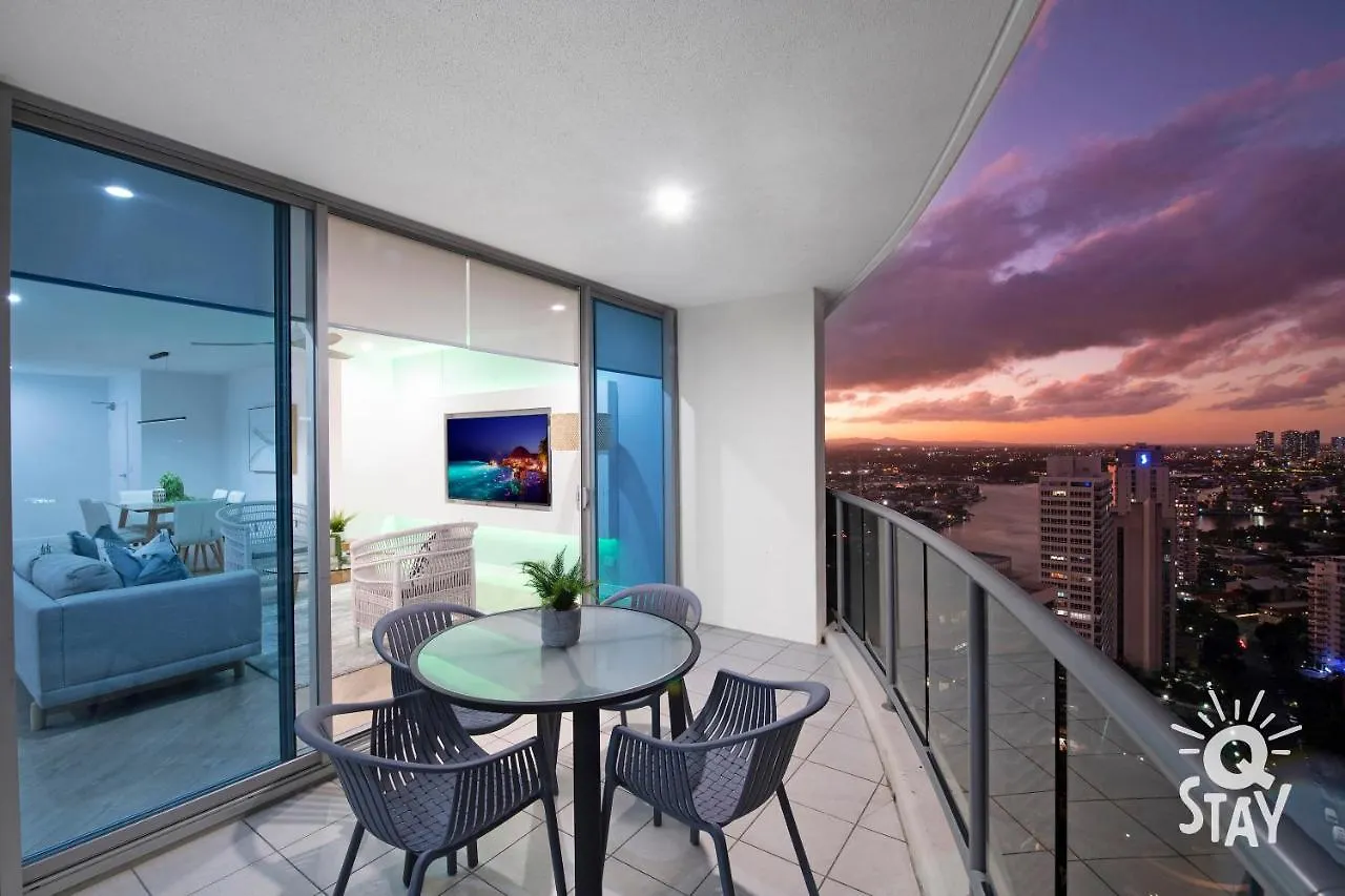 Luxurious 3 Bed Executive Sub Penthouse With Ocean View At Chevron Renaissance - Q *