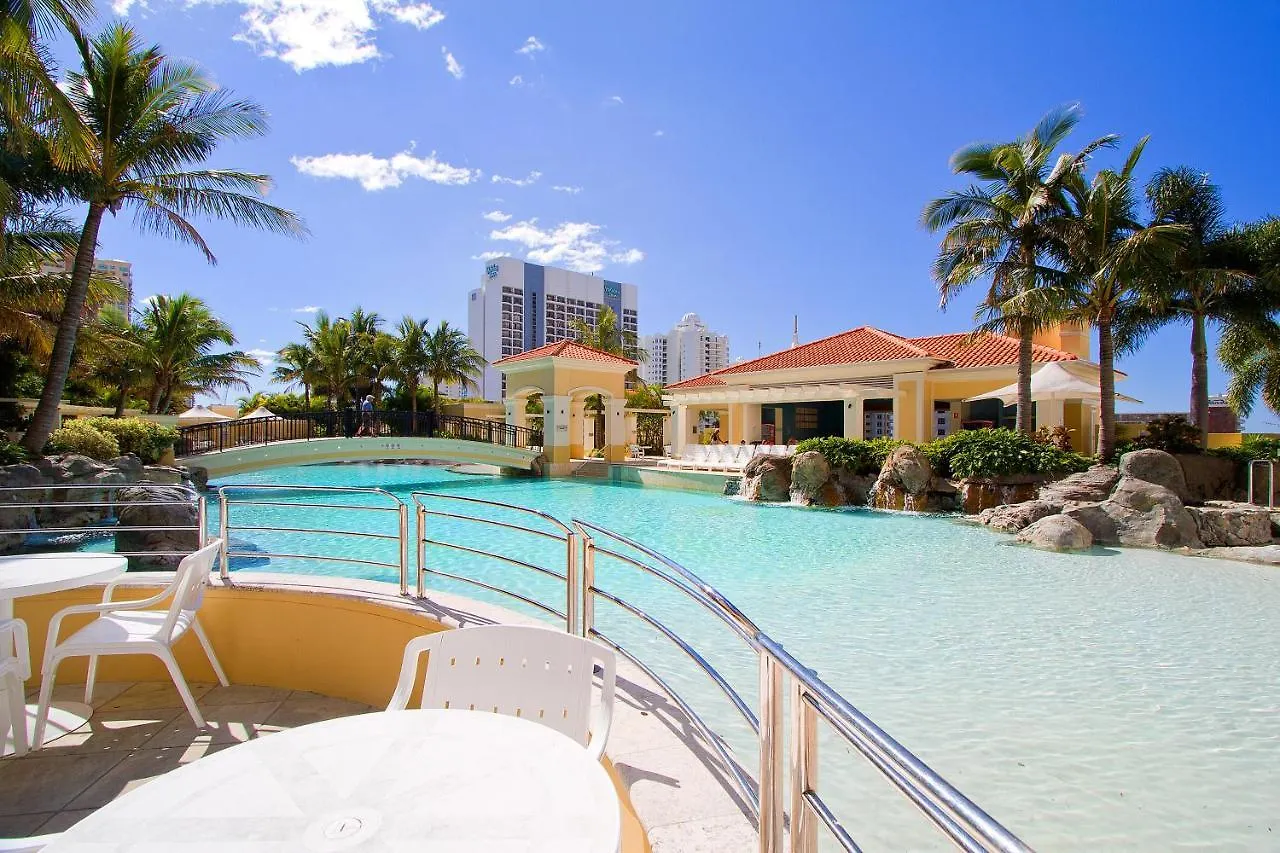 Luxurious 3 Bed Executive Sub Penthouse With Ocean View At Chevron Renaissance - Q Apartment *