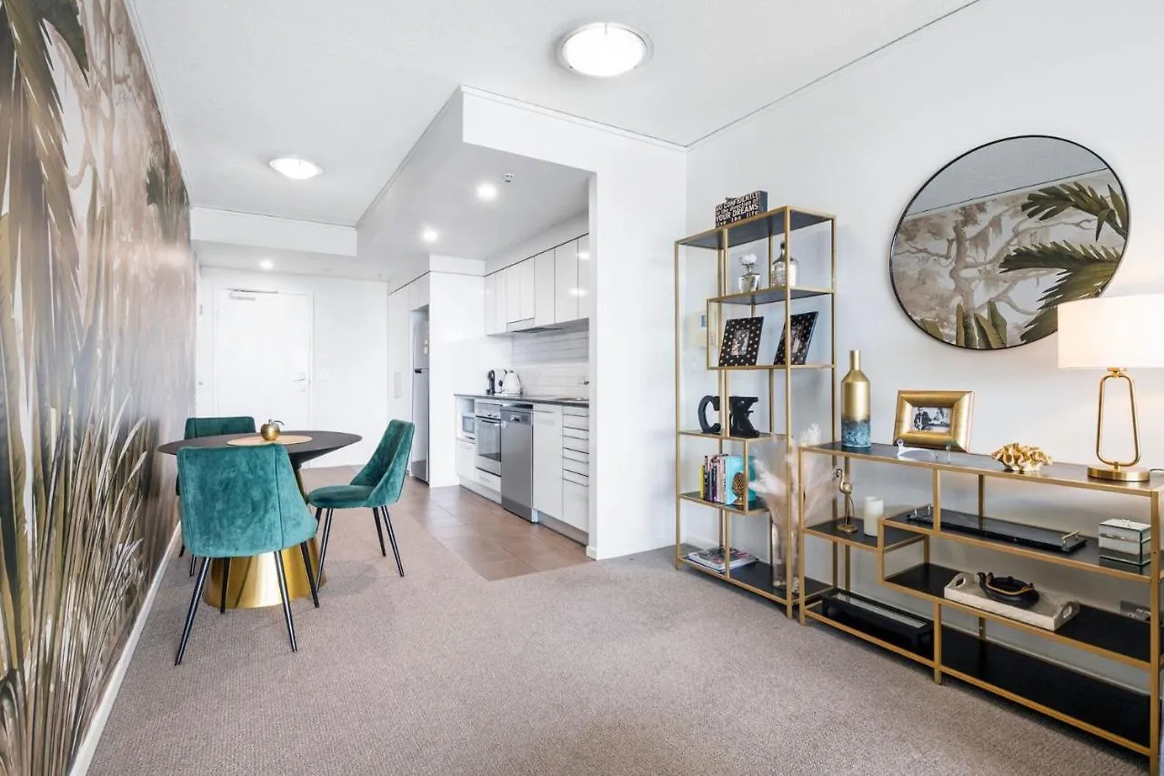 Stylish 1 Bedroom In Sierra Grand - Coasthm Apartment *