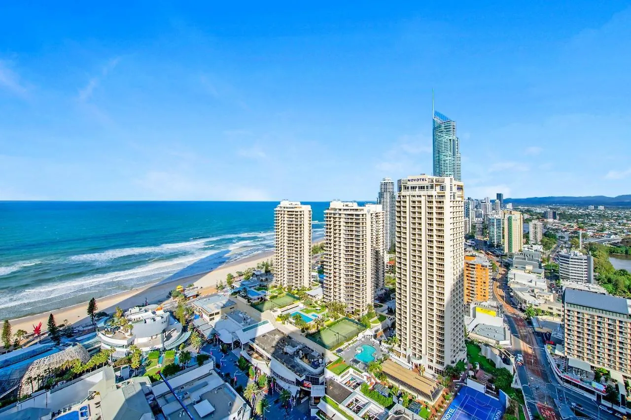 H'residences - 2 & 3 Bedroom Ocean View In The Heart Of Surfers Paradise! *
