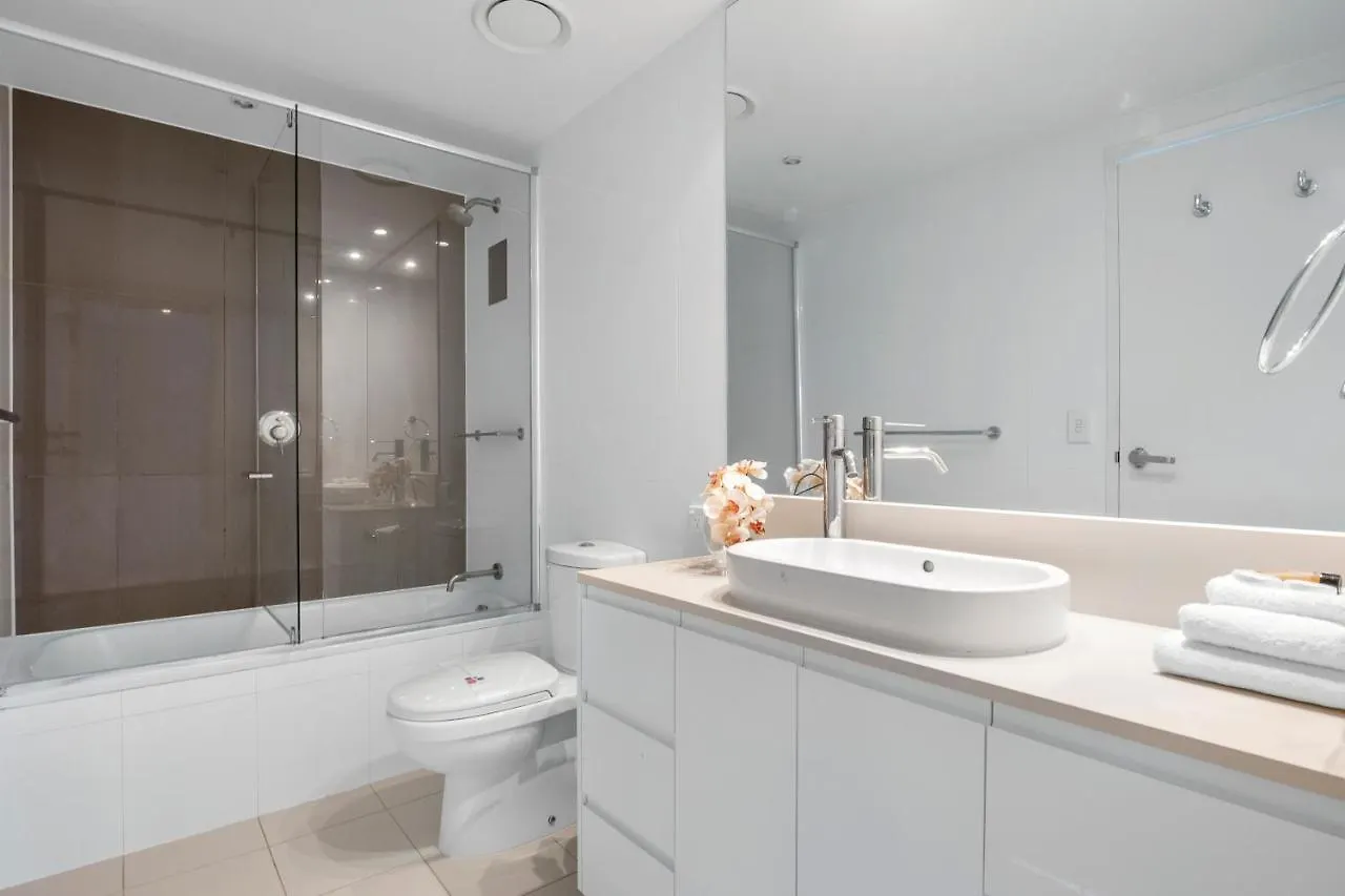H Residences - Qstay