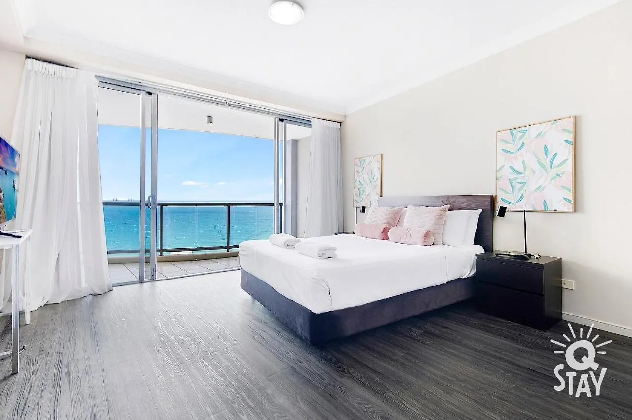 2 Bedroom 1 Bathroom - Centre Of Surfers Paradise, Chevron Renaissance Apartment