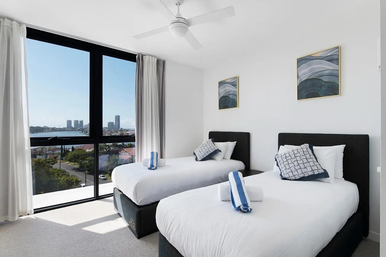 Lotus 5* Gold Coast