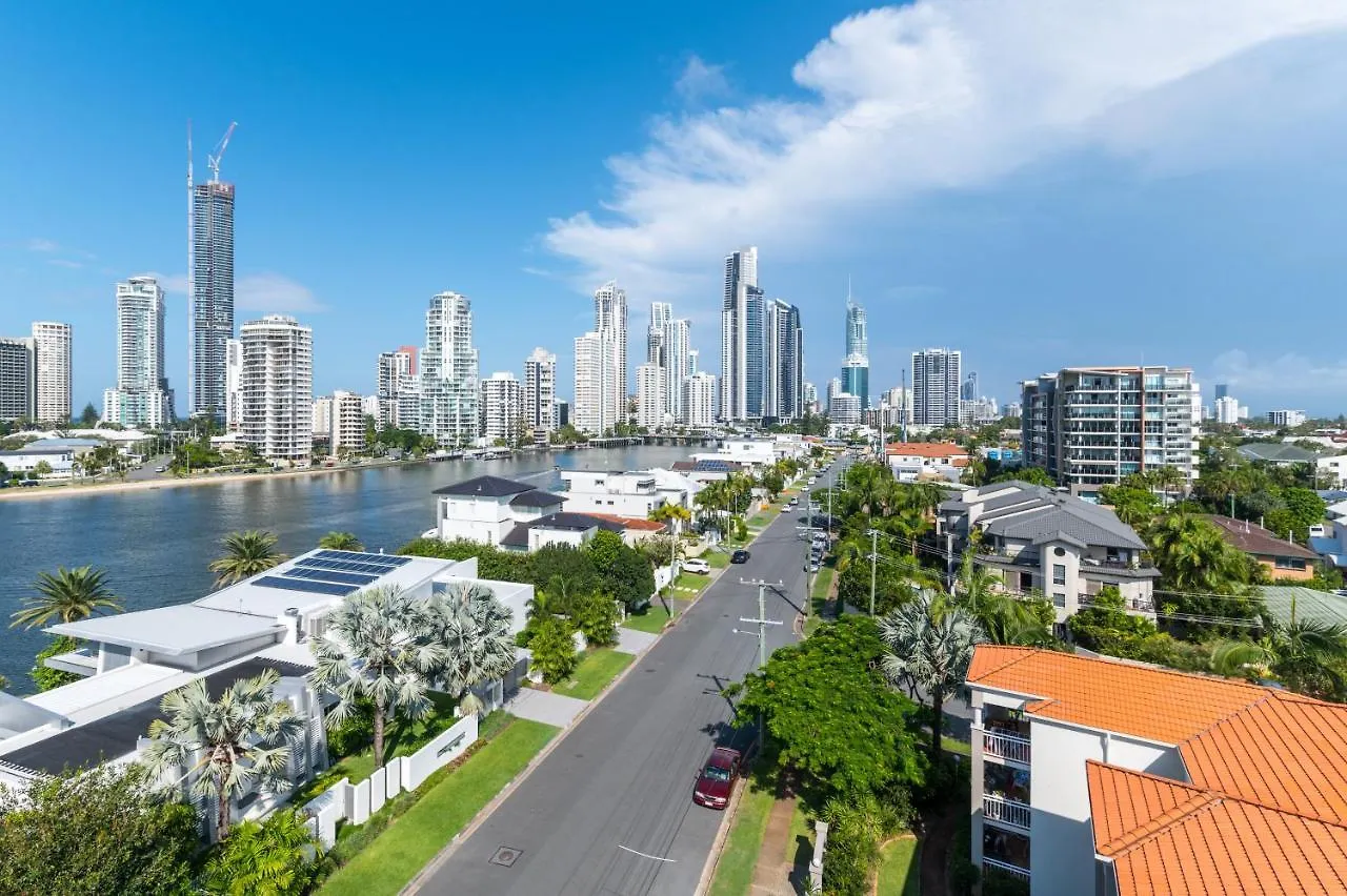 Lotus 5* Gold Coast