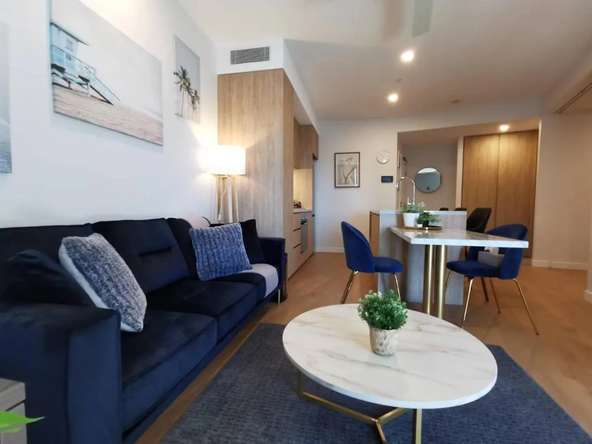 Overview 2 Bedroom Luxurious Casino Gc28 黄金海岸