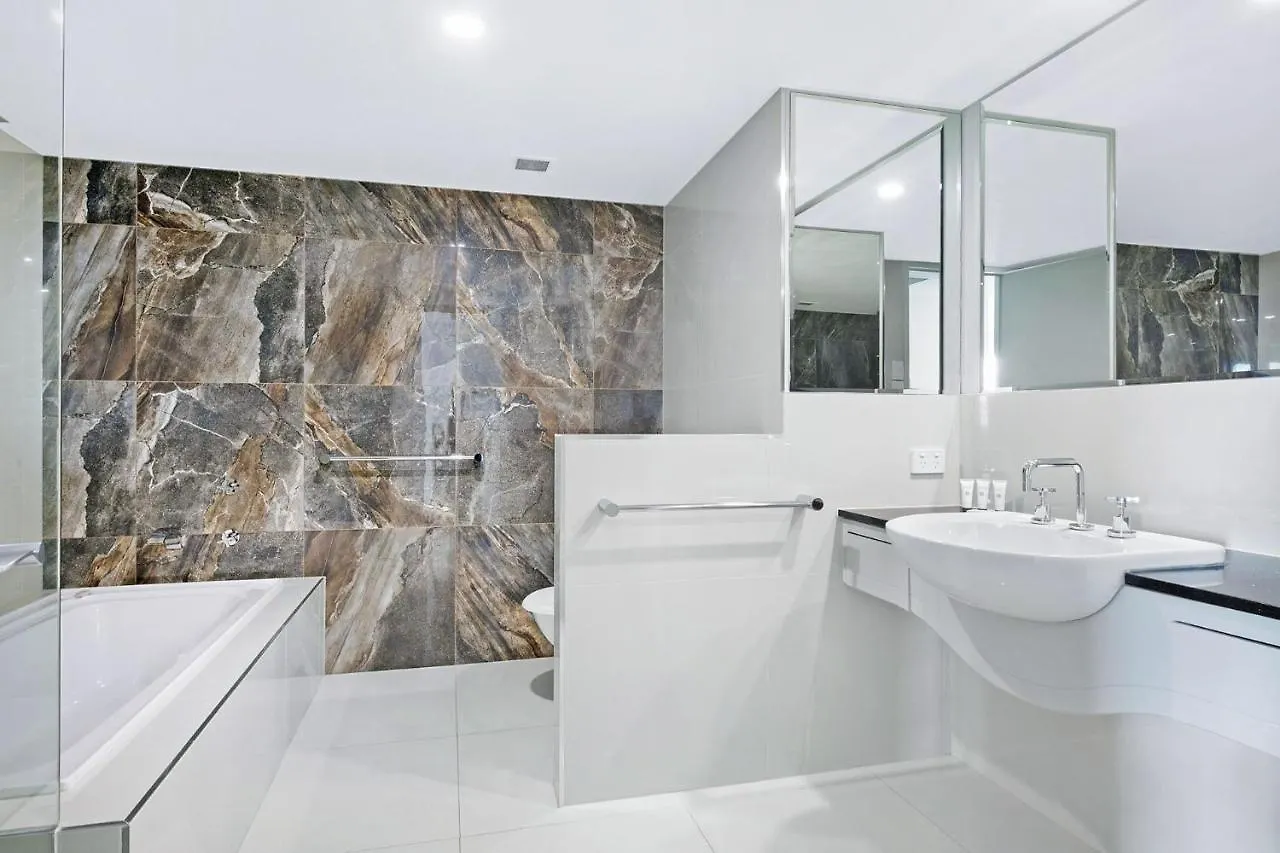 Crown Towers Luxury 3 Bedroom - Coasthm Gold Coast