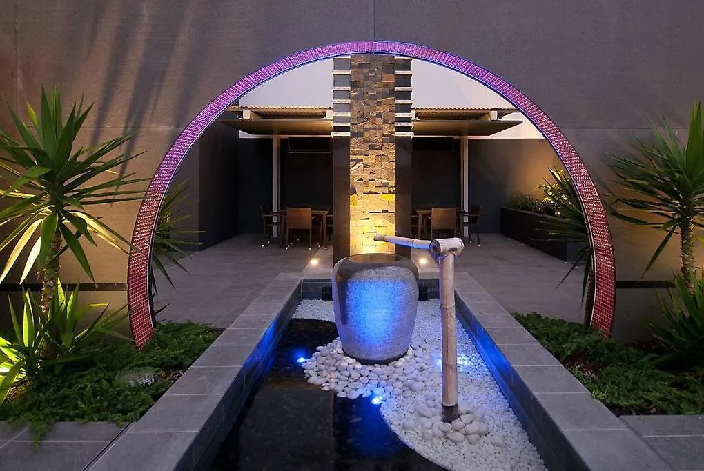 Oasis // Broadbeach Holiday home